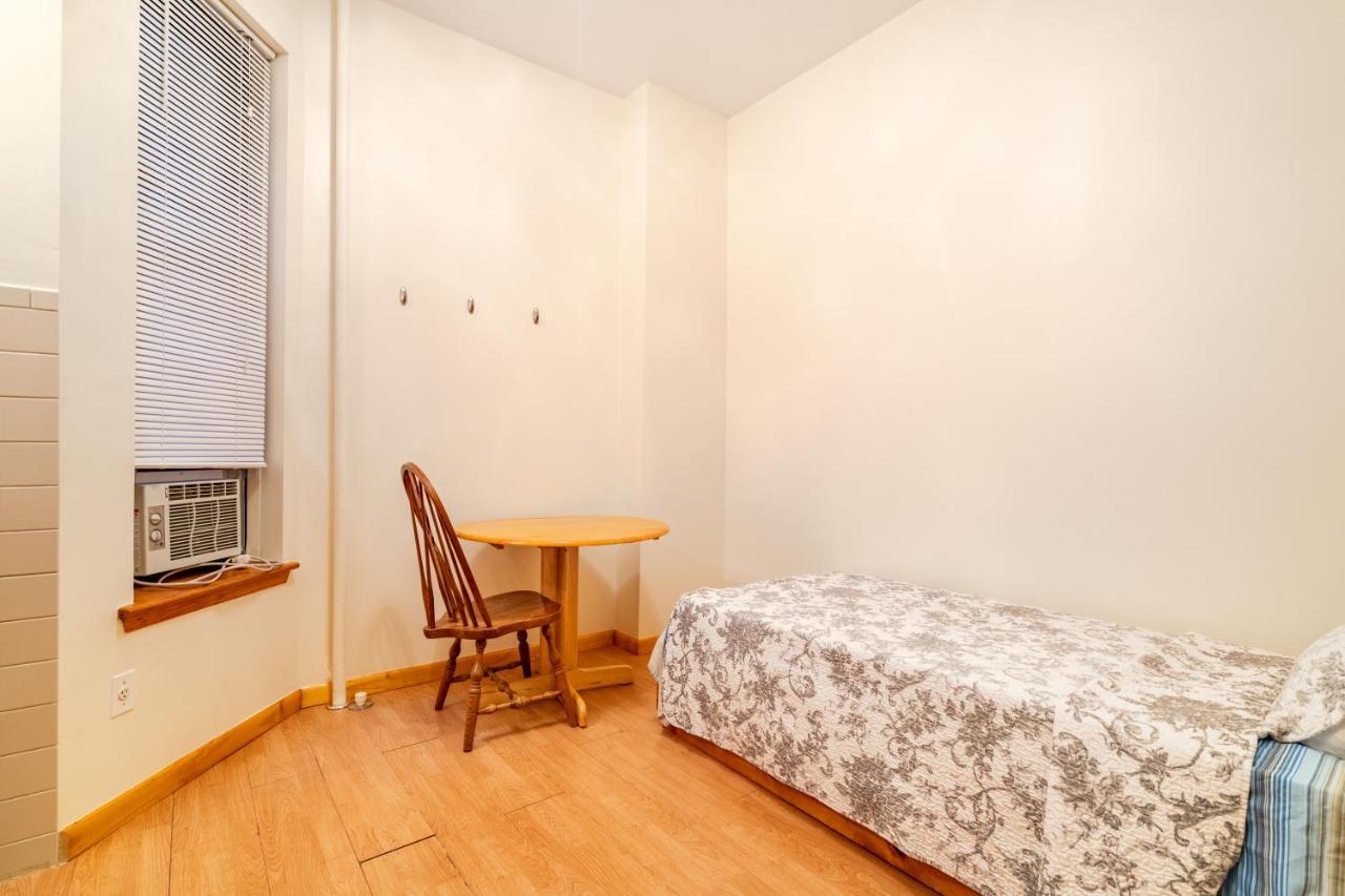 West 30Th Street Guest House New York Bagian luar foto